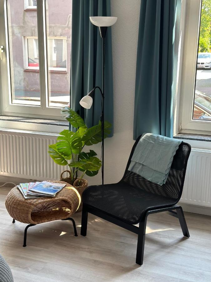Hotel Dh -Deutsches Haus- Емден Екстериор снимка