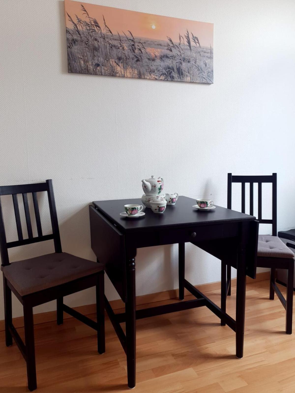 Hotel Dh -Deutsches Haus- Емден Екстериор снимка